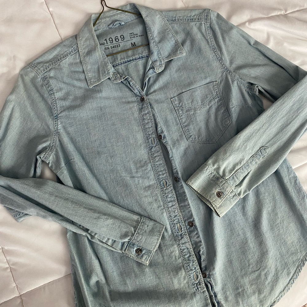 GAP chambray shirt